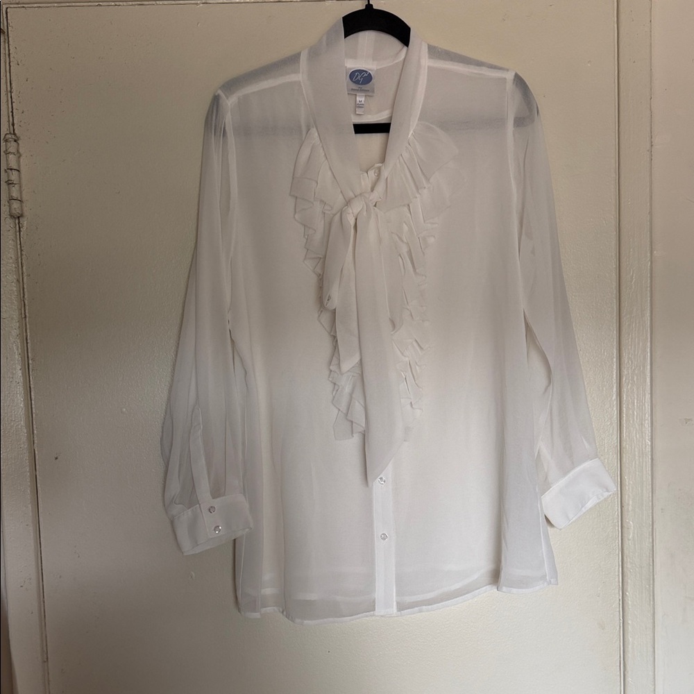 DG2 by Diane Gilman M White Ruffle Tie-Neck Blouse